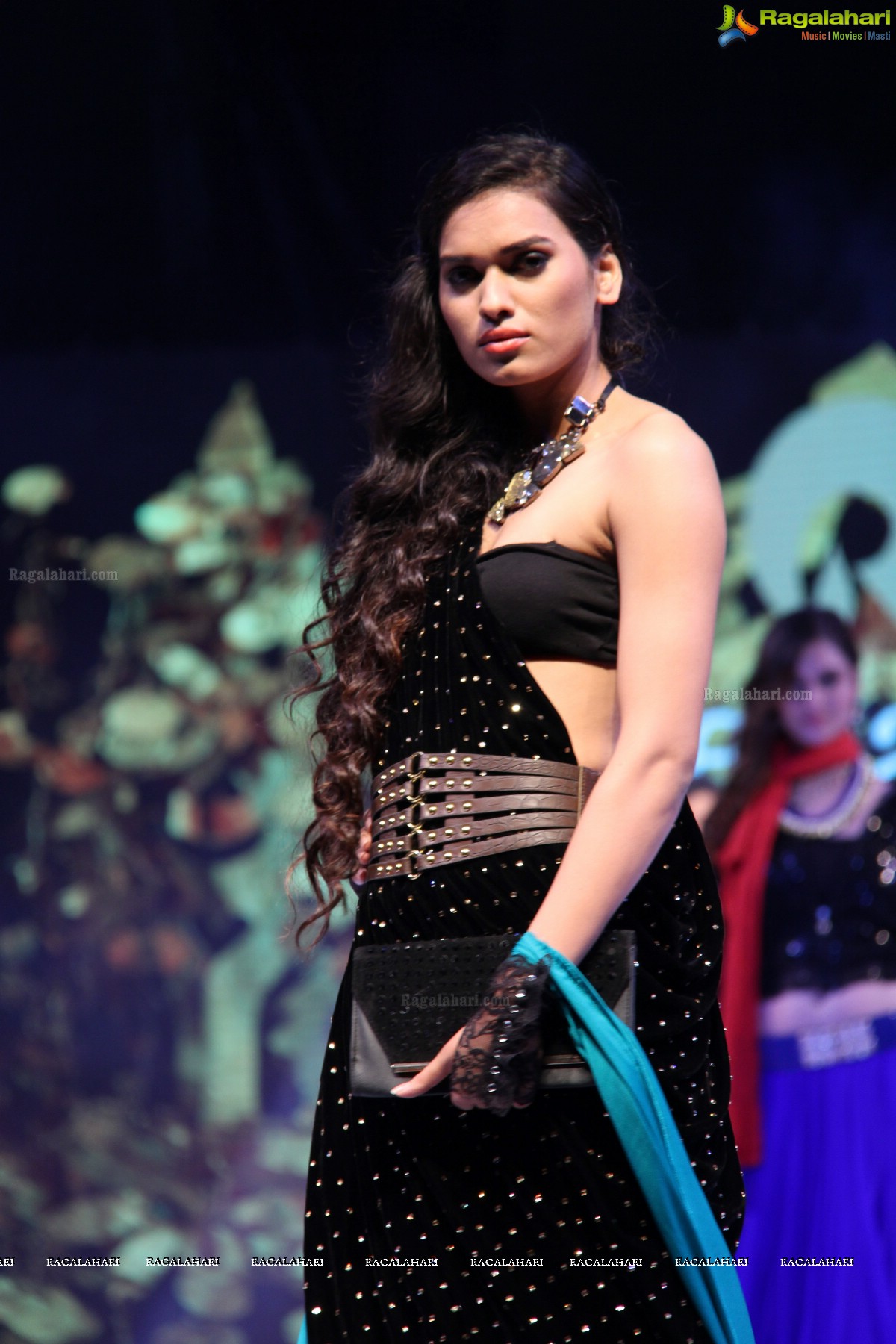 Surat Dreams - Fashion Thrills Fashion Show at HICC, Novotel, Hyderabad (Day 2)