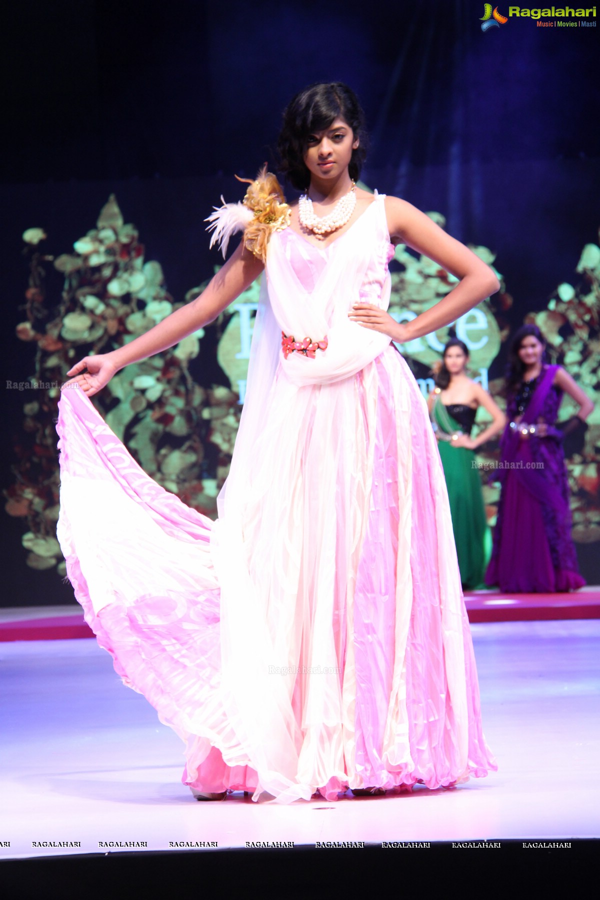 Surat Dreams - Fashion Thrills Fashion Show at HICC, Novotel, Hyderabad (Day 2)