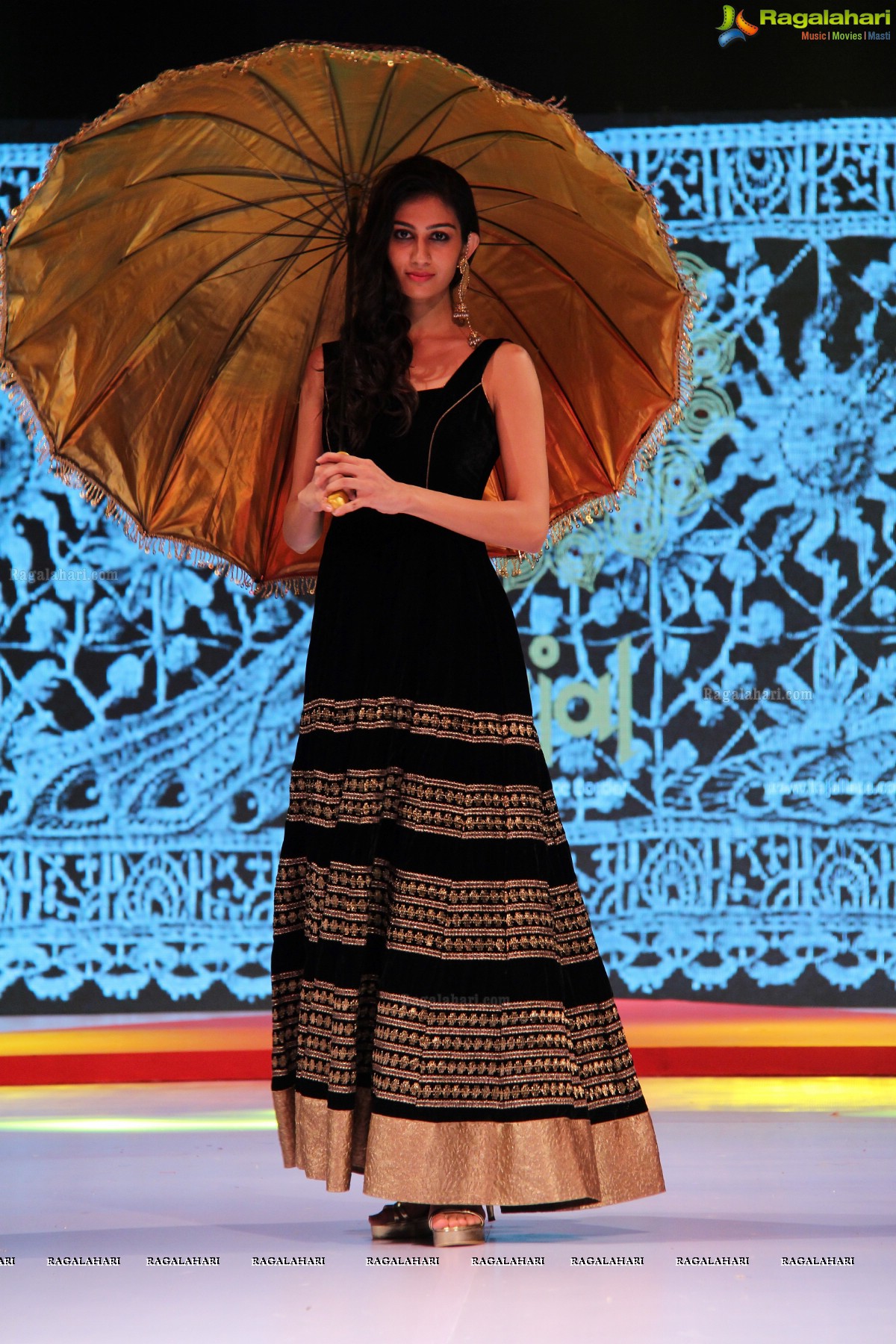 Surat Dreams - Fashion Thrills Fashion Show at HICC, Novotel, Hyderabad (Day 2)