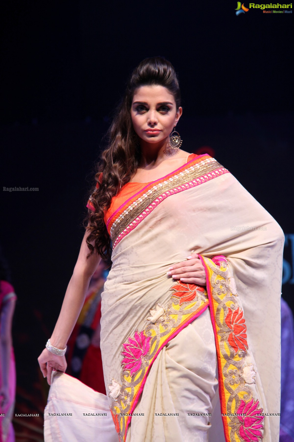 Surat Dreams - Fashion Thrills Fashion Show at HICC, Novotel, Hyderabad (Day 2)