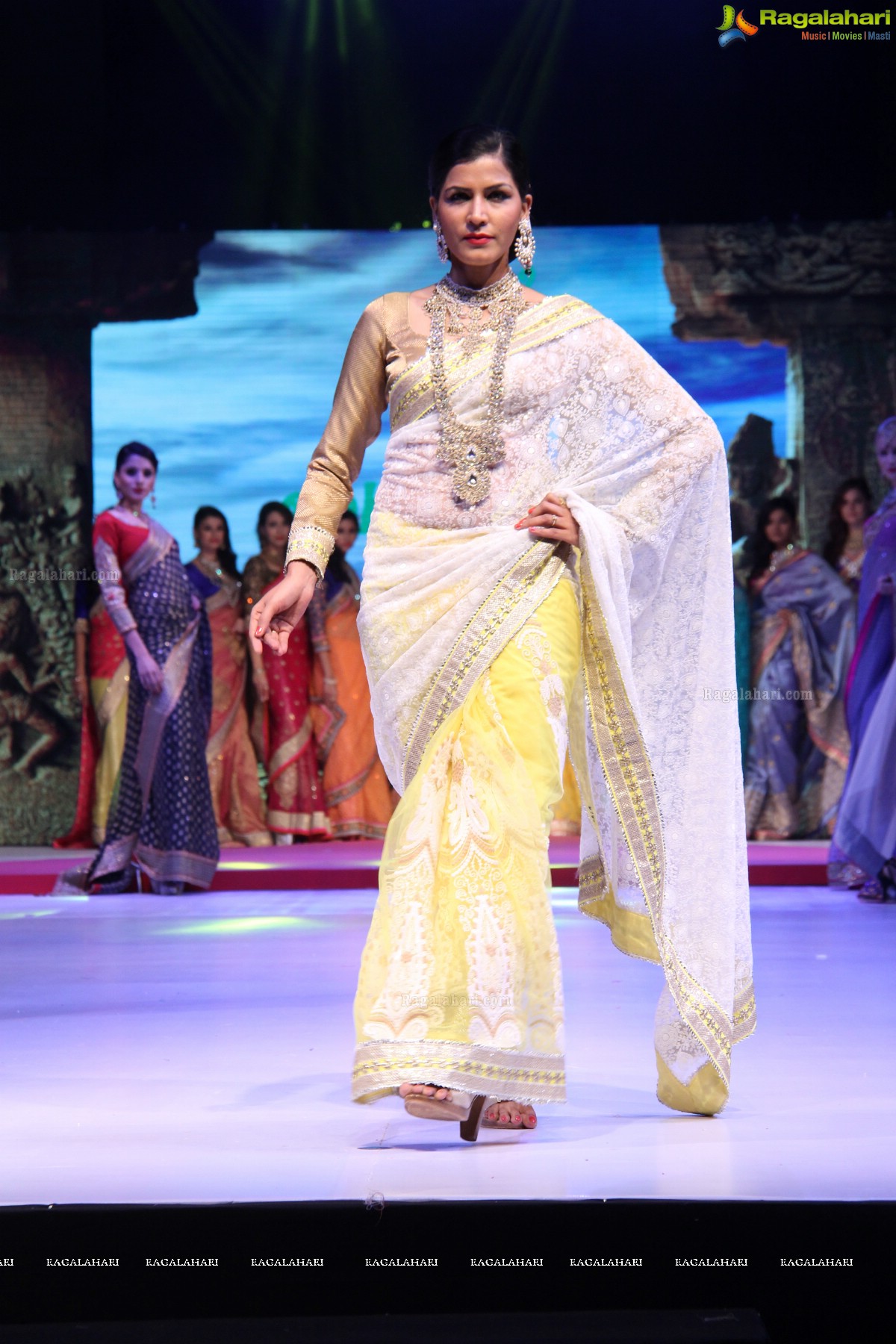 Surat Dreams - Fashion Thrills Fashion Show at HICC, Novotel, Hyderabad (Day 2)