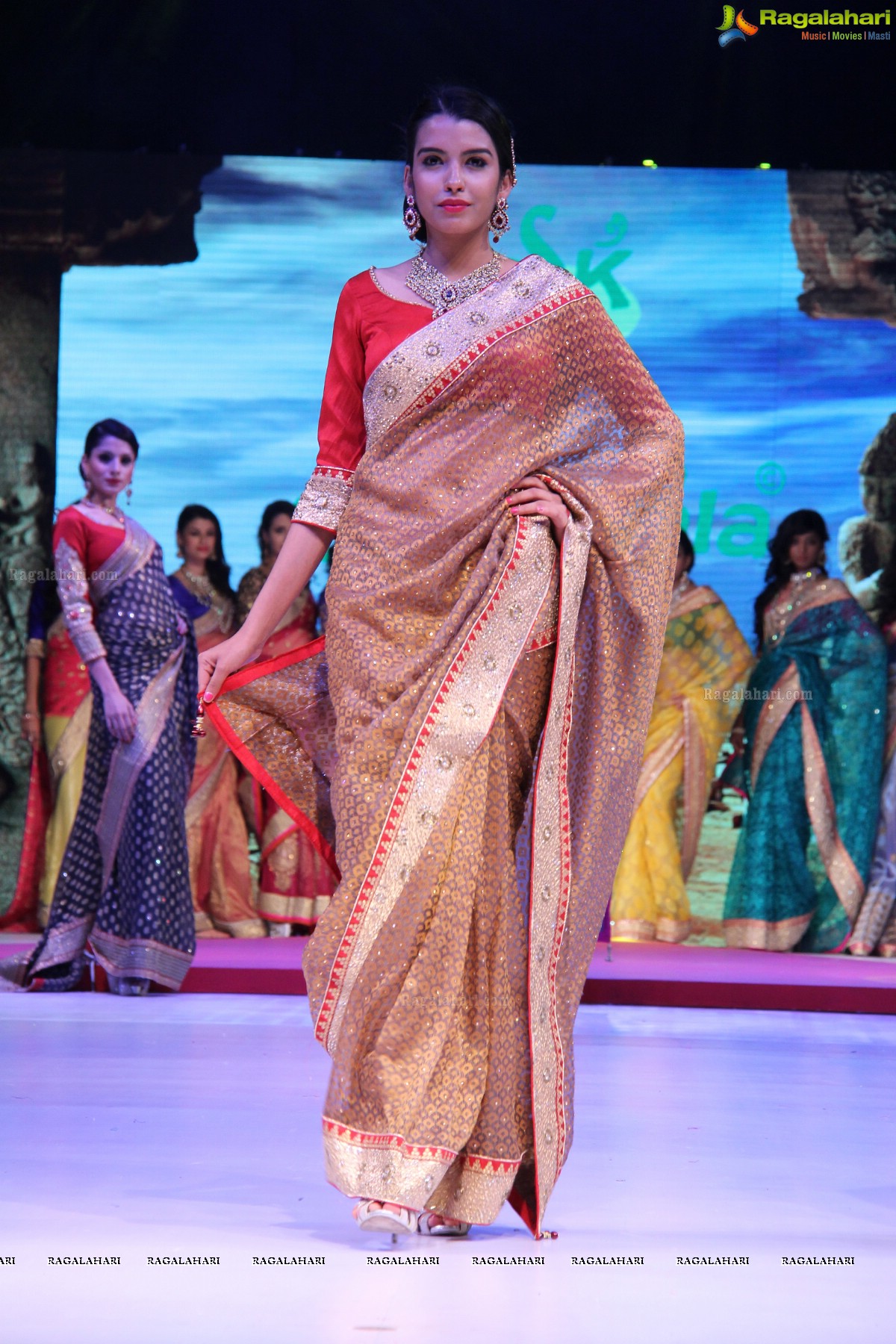 Surat Dreams - Fashion Thrills Fashion Show at HICC, Novotel, Hyderabad (Day 2)