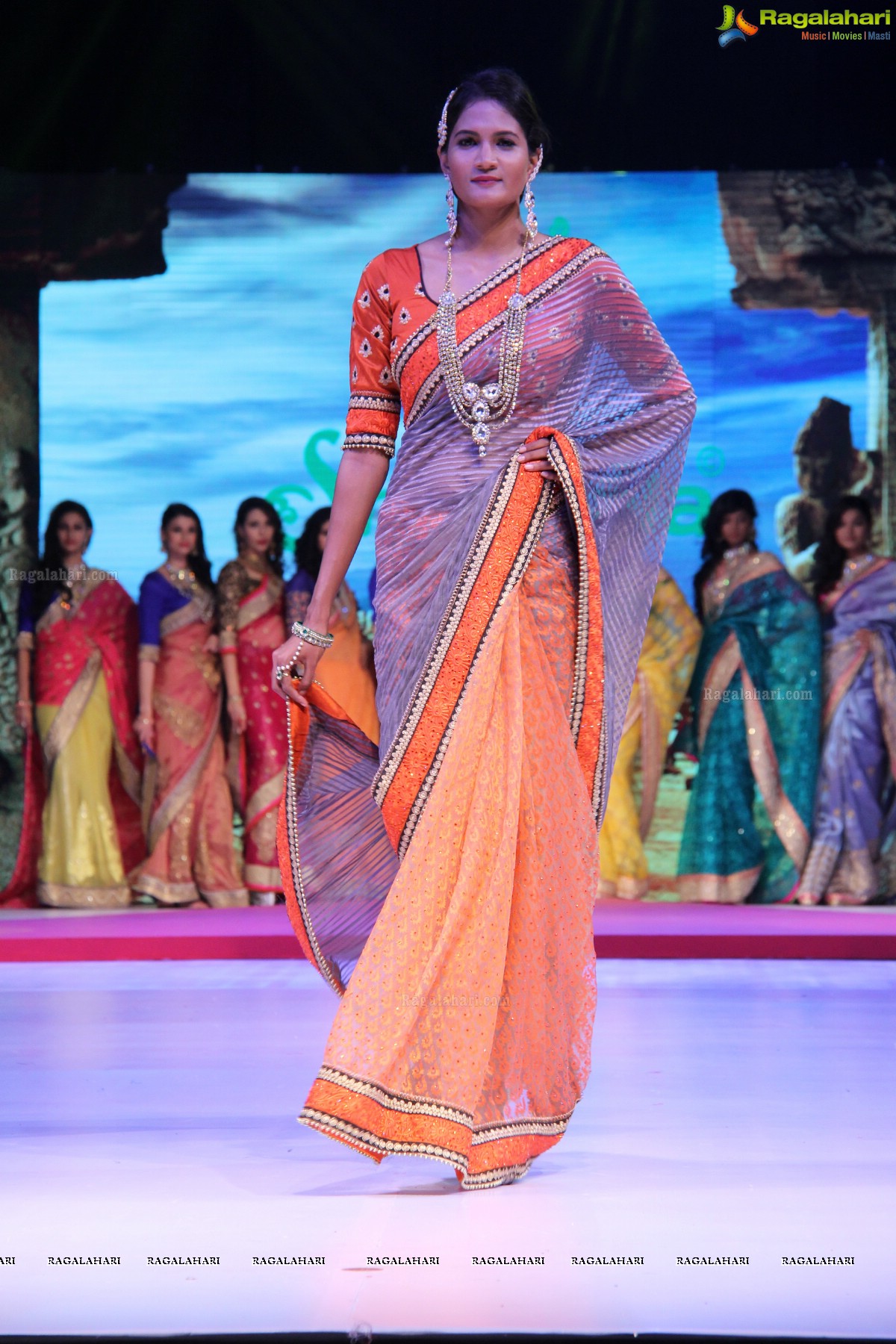 Surat Dreams - Fashion Thrills Fashion Show at HICC, Novotel, Hyderabad (Day 2)