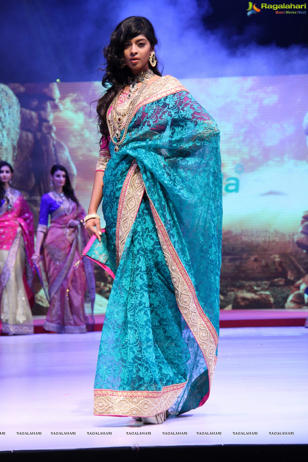 Surat Dreams - Fashion Thrills Fashion Show at HICC, Novotel, Hyderabad (Day 2)