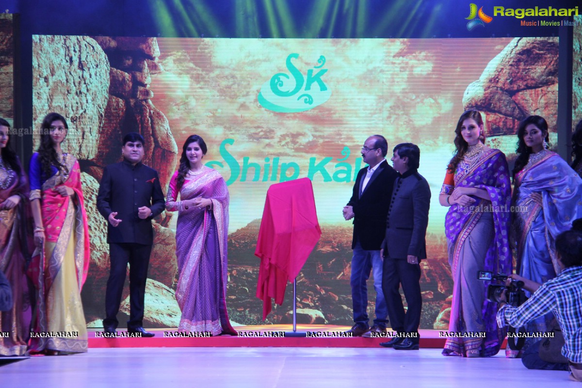 Surat Dreams - Fashion Thrills Fashion Show at HICC, Novotel, Hyderabad (Day 2)