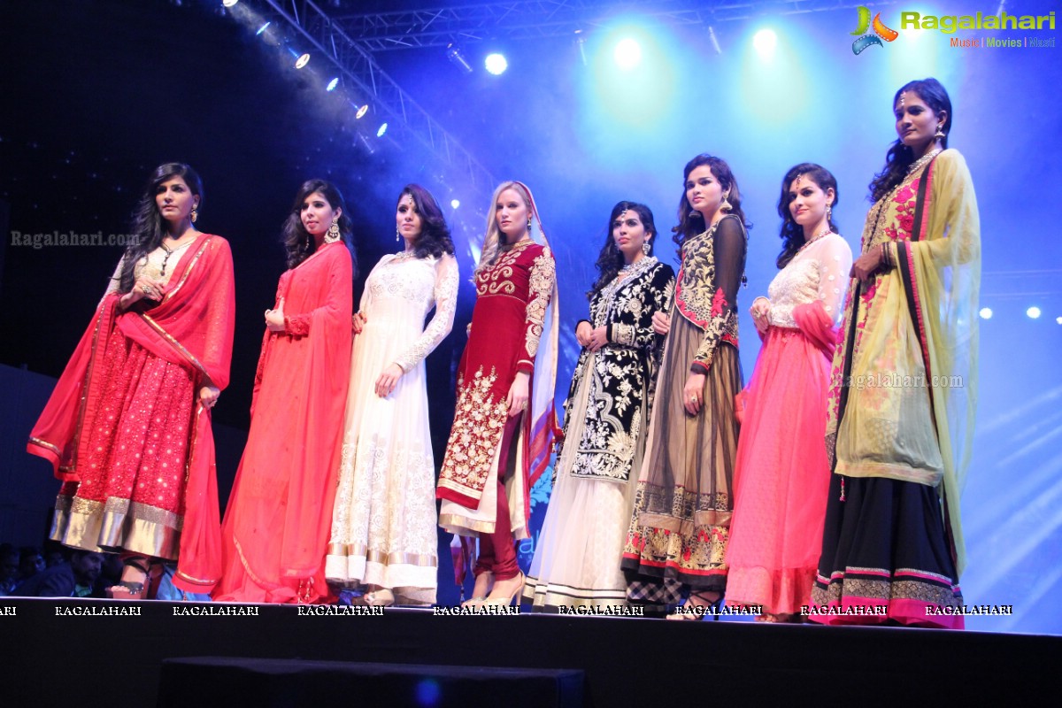 Surat Dreams - Fashion Thrills Fashion Show at HICC, Novotel, Hyderabad