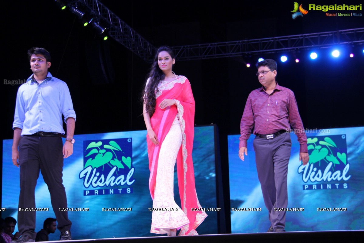 Surat Dreams - Fashion Thrills Fashion Show at HICC, Novotel, Hyderabad