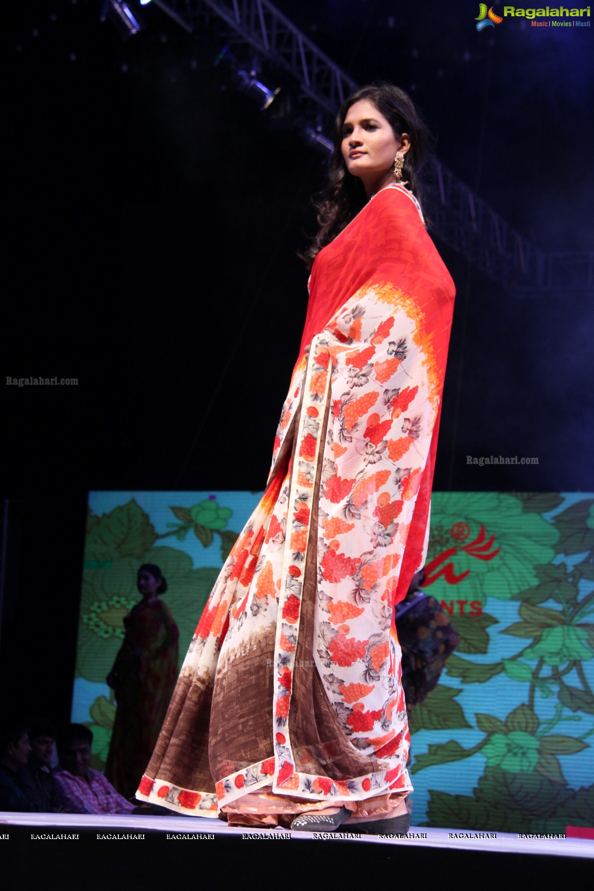 Surat Dreams - Fashion Thrills Fashion Show at HICC, Novotel, Hyderabad