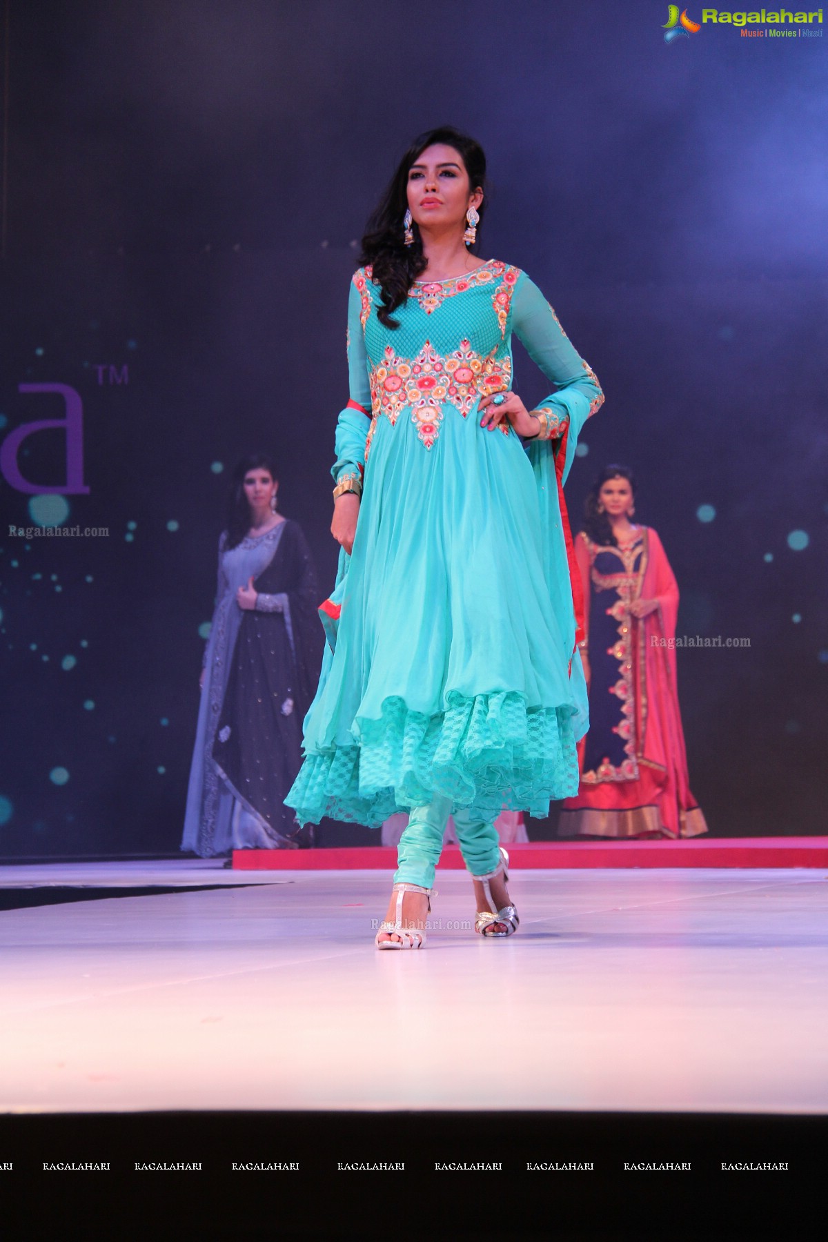 Surat Dreams - Fashion Thrills Fashion Show at HICC, Novotel, Hyderabad