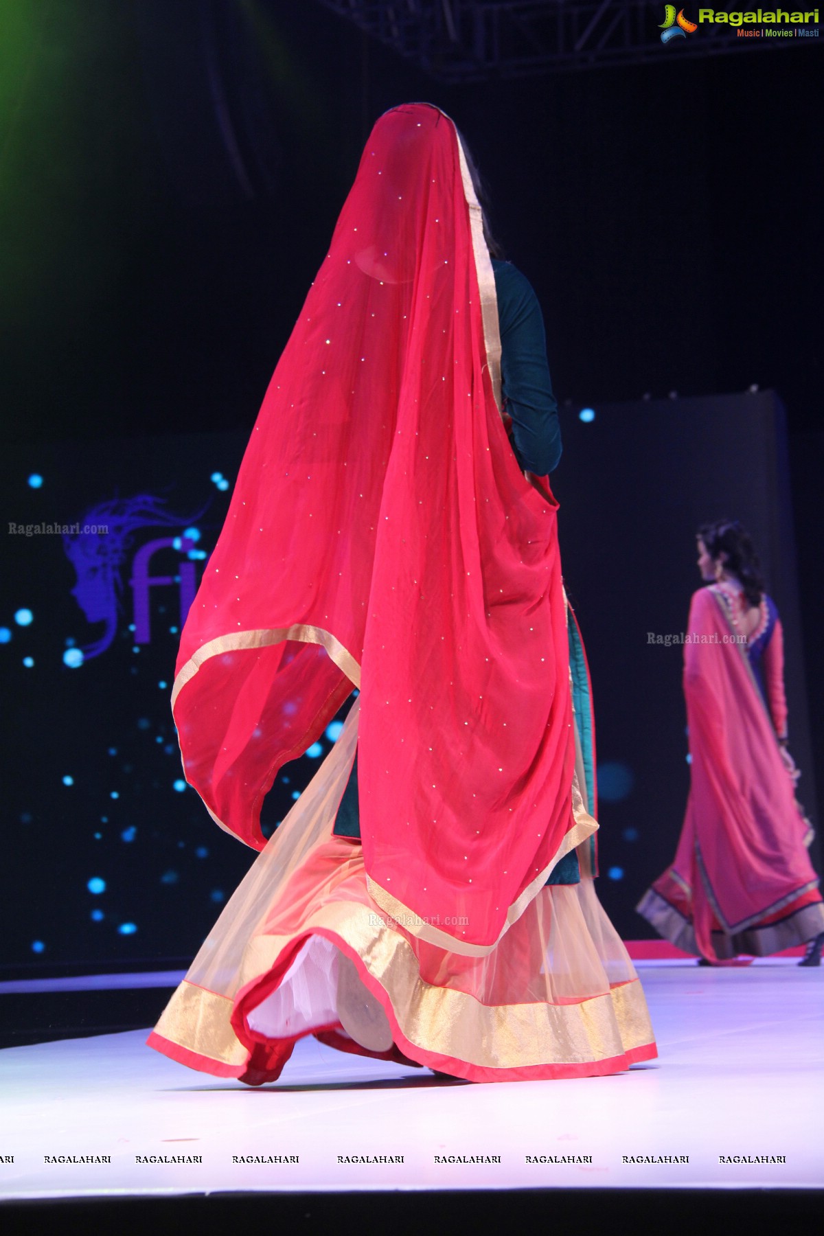 Surat Dreams - Fashion Thrills Fashion Show at HICC, Novotel, Hyderabad