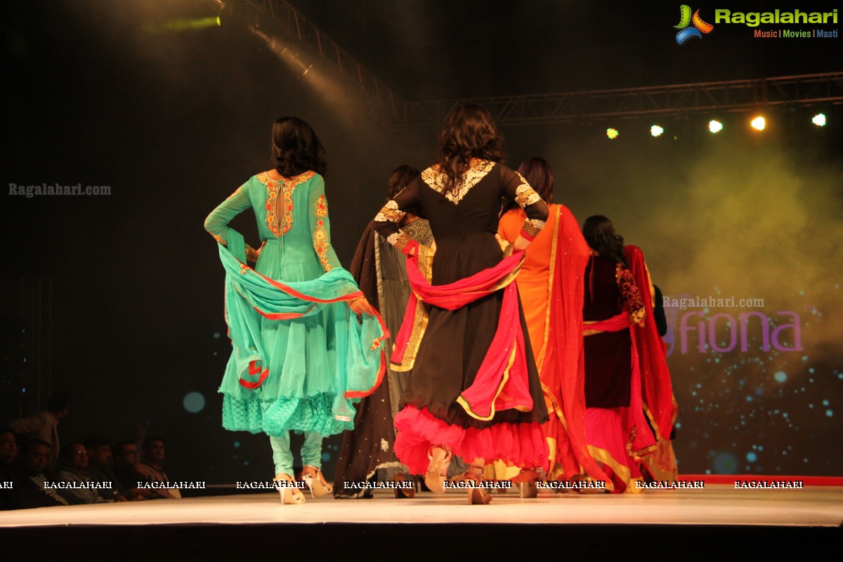 Surat Dreams - Fashion Thrills Fashion Show at HICC, Novotel, Hyderabad