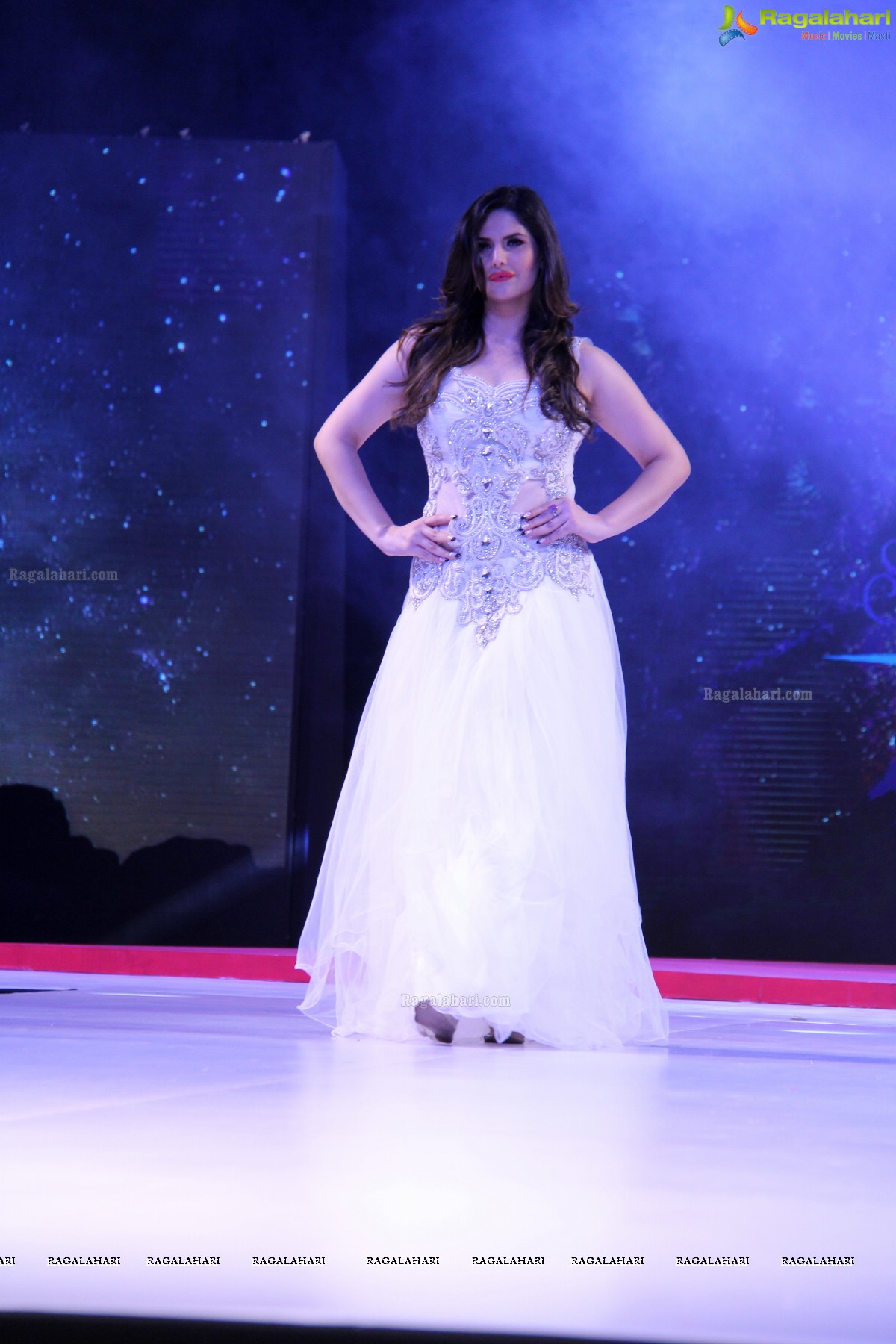 Surat Dreams - Fashion Thrills Fashion Show at HICC, Novotel, Hyderabad