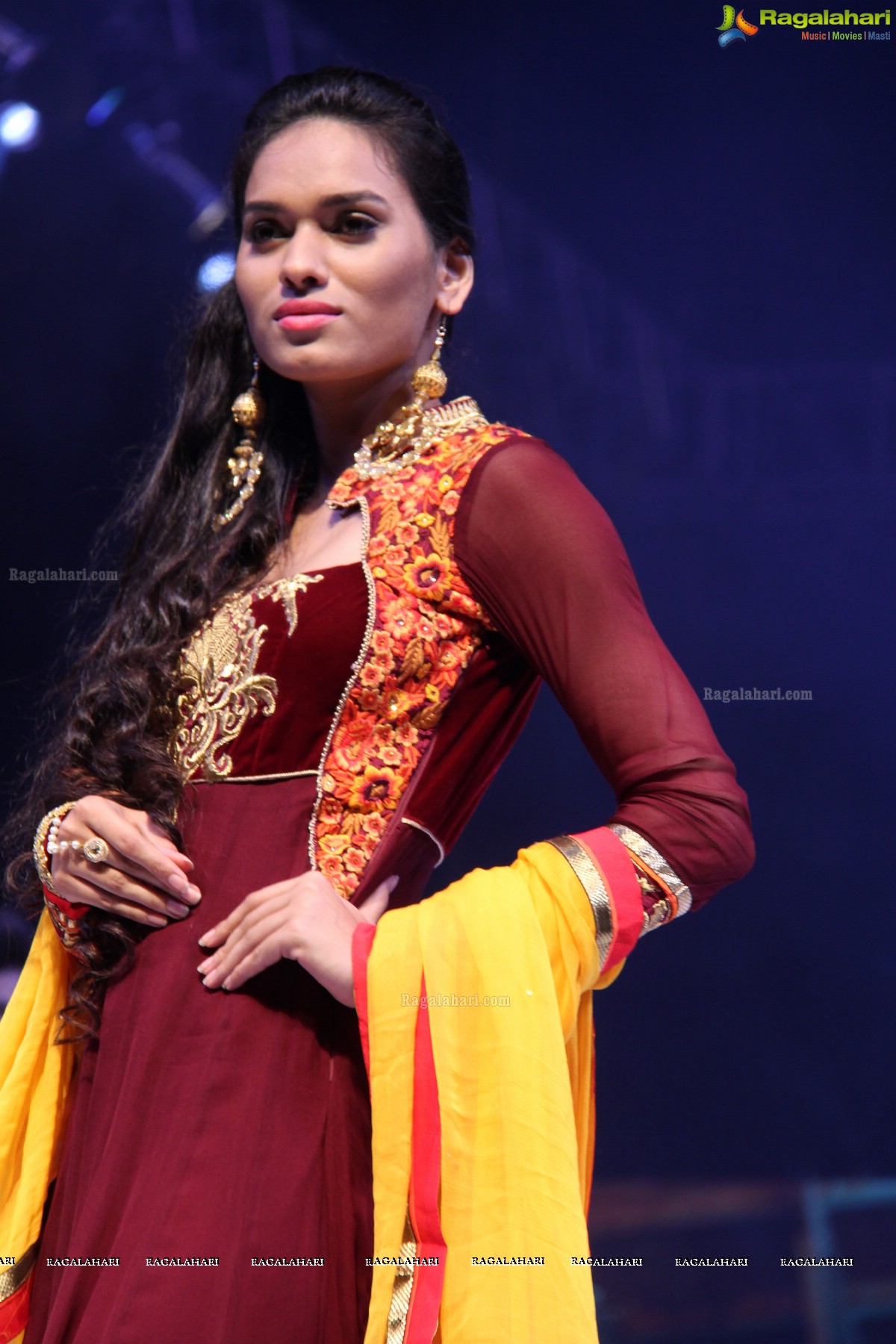 Surat Dreams - Fashion Thrills Fashion Show at HICC, Novotel, Hyderabad