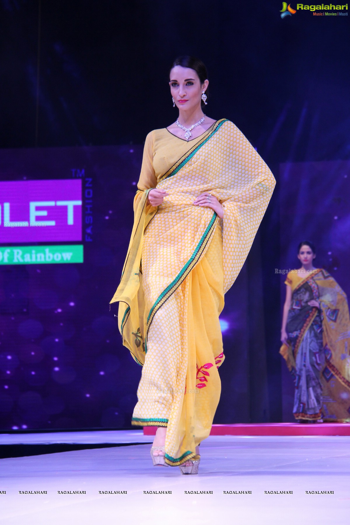 Surat Dreams - Fashion Thrills Fashion Show at HICC, Novotel, Hyderabad