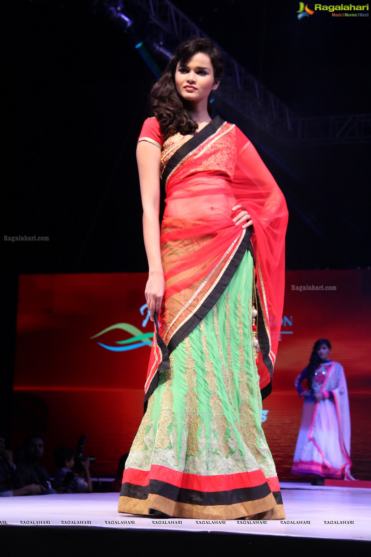 Surat Dreams - Fashion Thrills Fashion Show at HICC, Novotel, Hyderabad