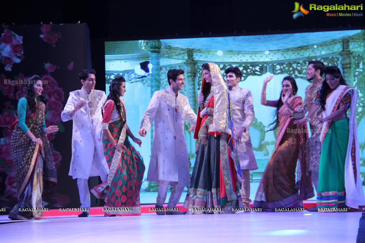 Surat Dreams - Fashion Thrills Fashion Show at HICC, Novotel, Hyderabad