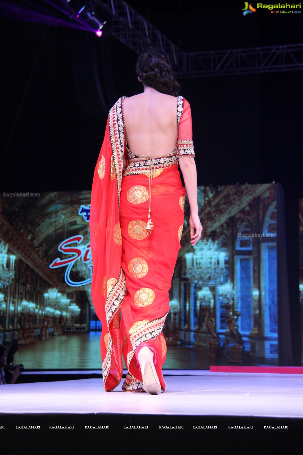 Surat Dreams - Fashion Thrills Fashion Show at HICC, Novotel, Hyderabad