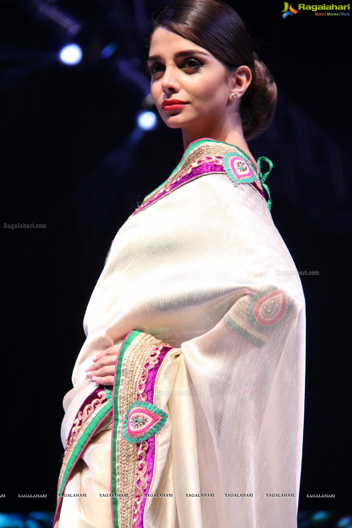 Surat Dreams - Fashion Thrills Fashion Show at HICC, Novotel, Hyderabad