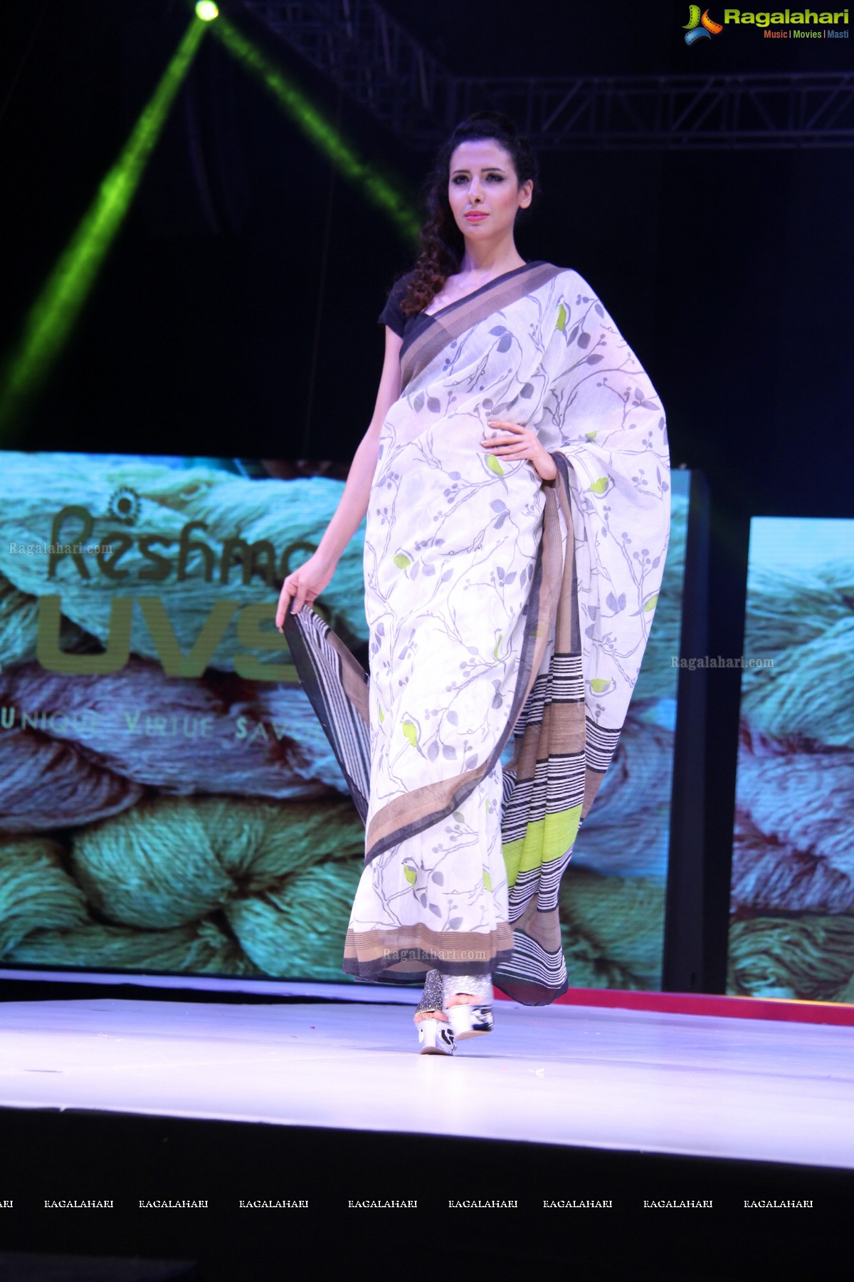 Surat Dreams - Fashion Thrills Fashion Show at HICC, Novotel, Hyderabad