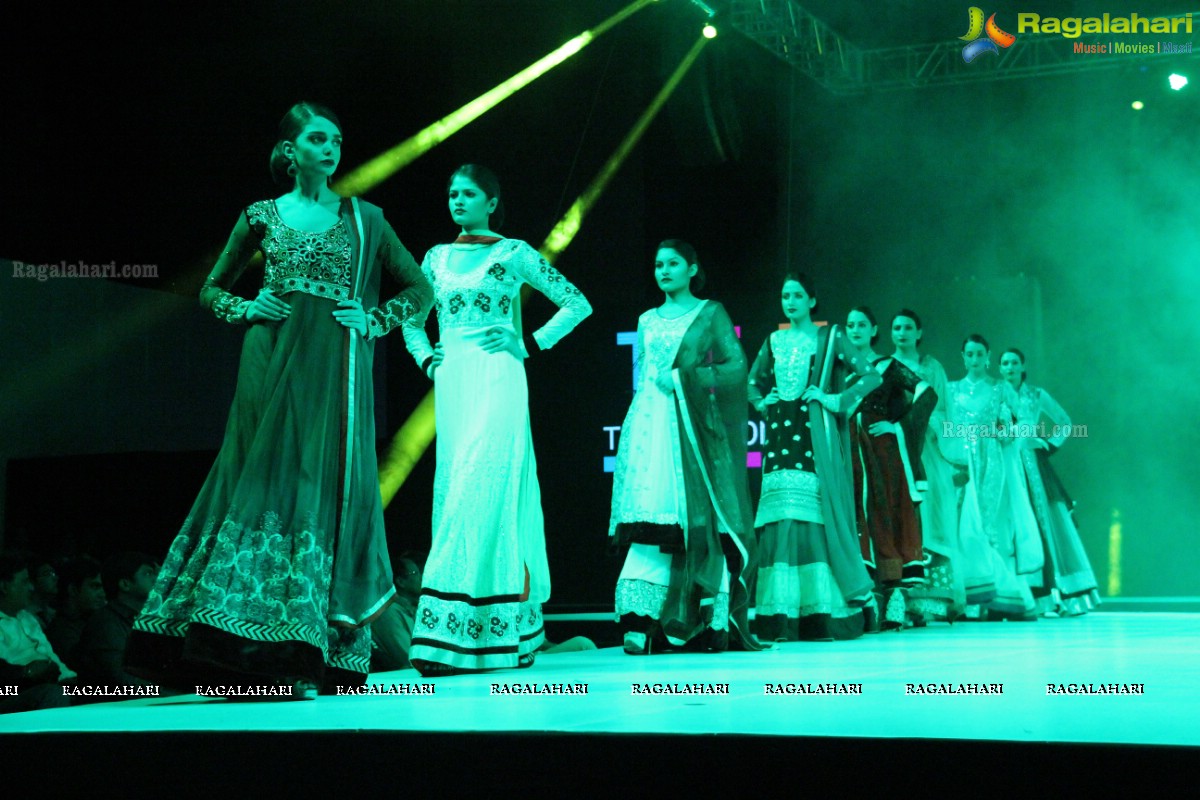 Surat Dreams - Fashion Thrills Fashion Show at HICC, Novotel, Hyderabad