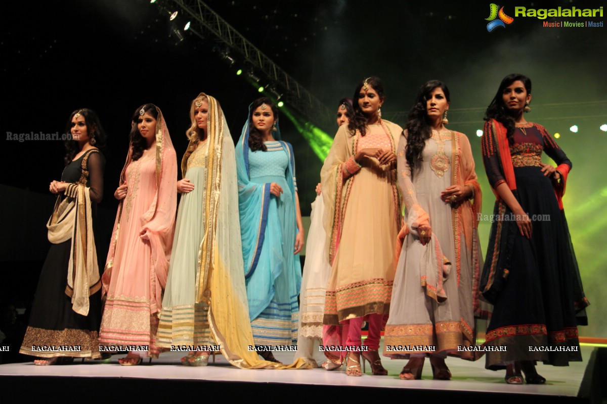 Surat Dreams - Fashion Thrills Fashion Show at HICC, Novotel, Hyderabad