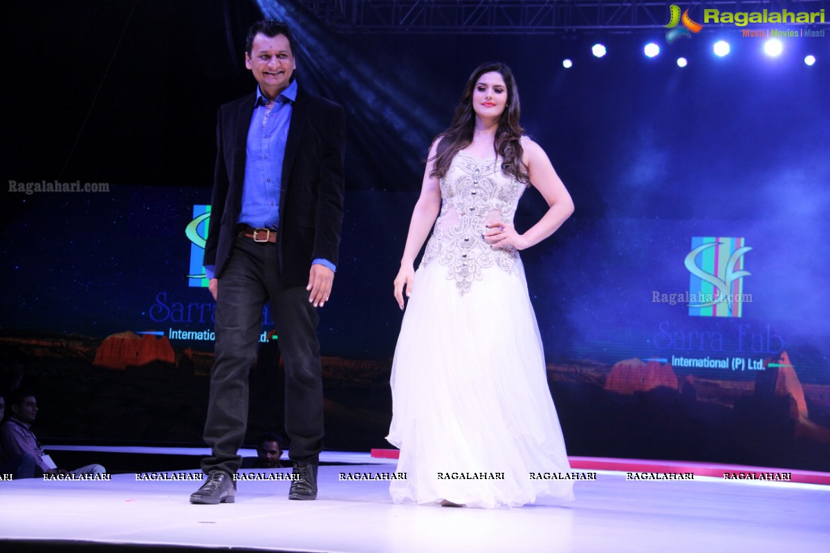 Surat Dreams - Fashion Thrills Fashion Show at HICC, Novotel, Hyderabad