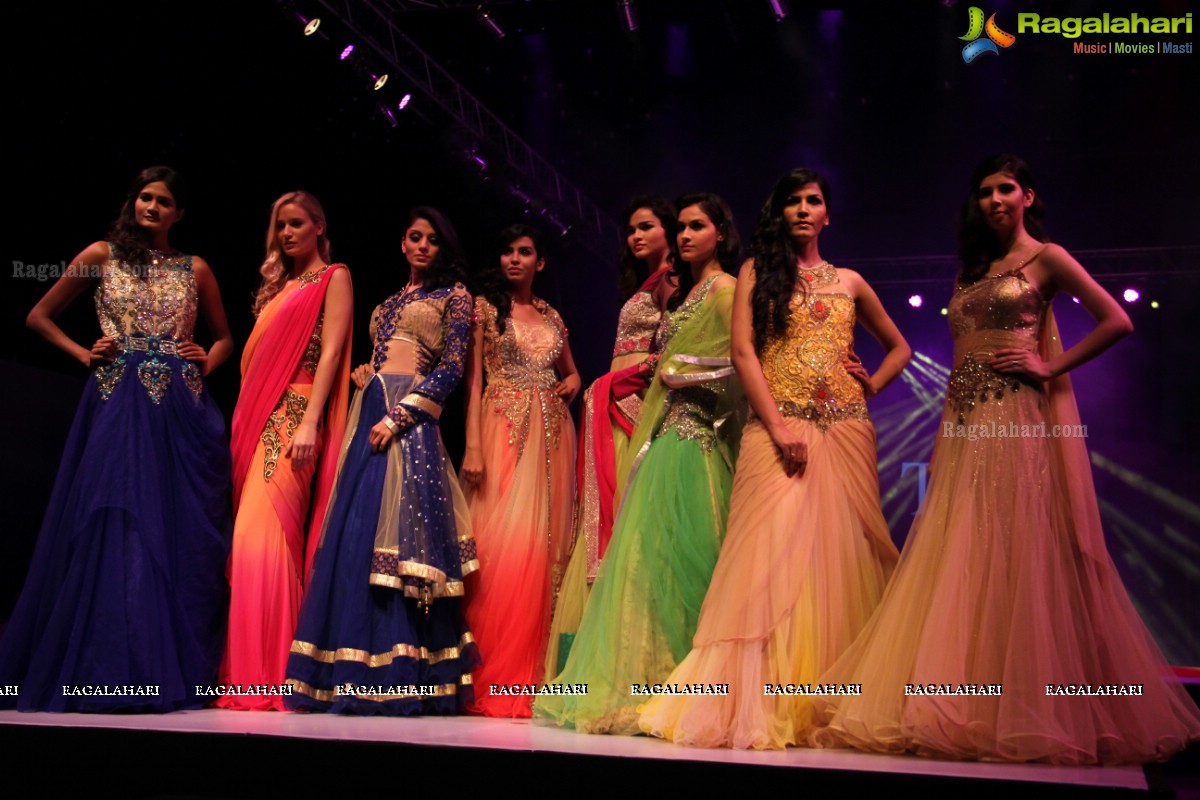 Surat Dreams - Fashion Thrills Fashion Show at HICC, Novotel, Hyderabad