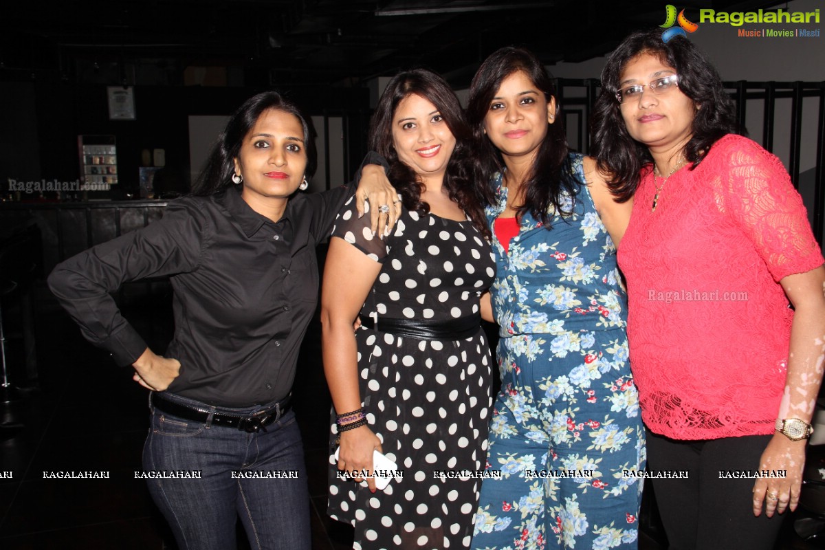 Friendz Forever Party by Simran Solaki at B&C, Hyderabad (Aug. 6, 2014)