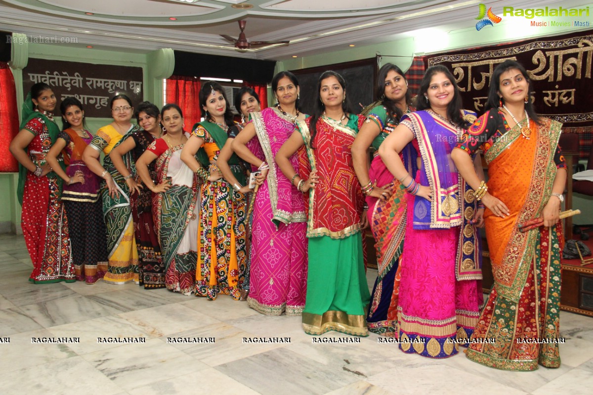 Garba and Dandiya Workshop by Rhythm Events