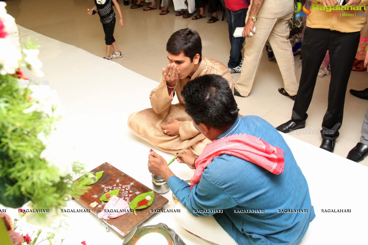 Shobit Bang-Harsha Ladda Wedding Engagement at Rajadhani Hotel