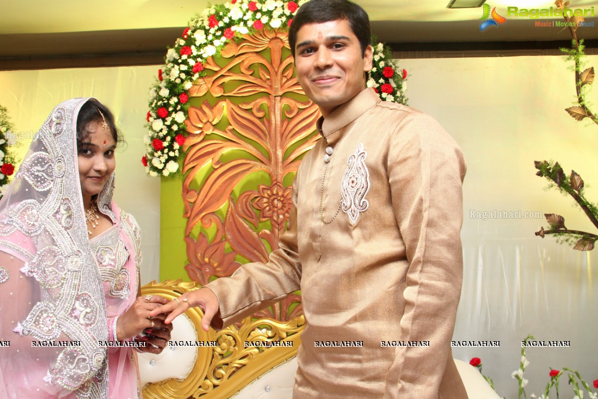 Shobit Bang-Harsha Ladda Wedding Engagement at Rajadhani Hotel