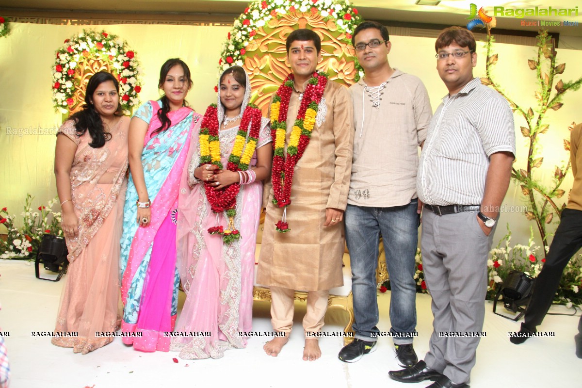 Shobit Bang-Harsha Ladda Wedding Engagement at Rajadhani Hotel