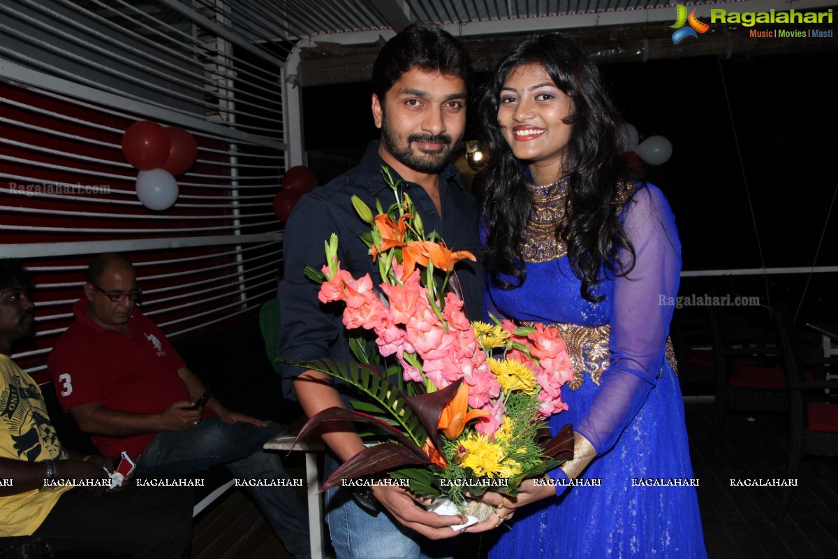 Heroine Soumya Birthday Bash 2014 at Spoil Pub