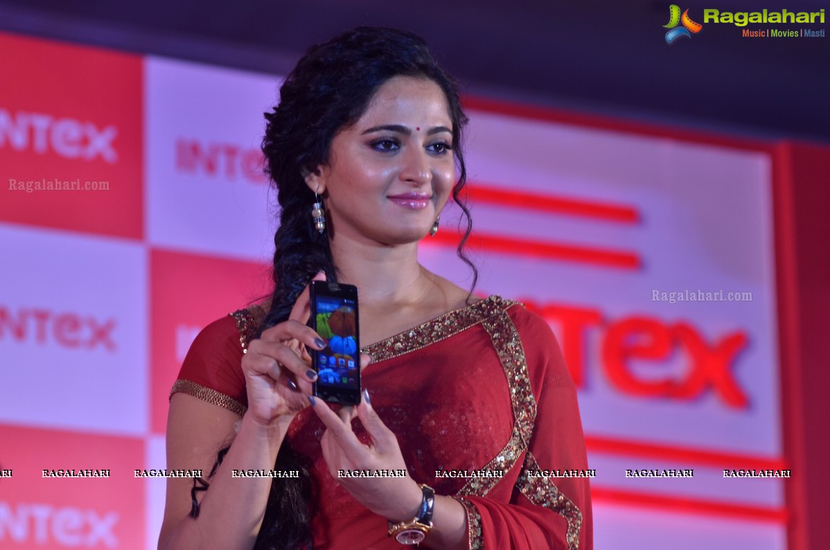 Anushka Shetty launches Intex Aqua Style Pro at Taj Krishna, Hyderabad