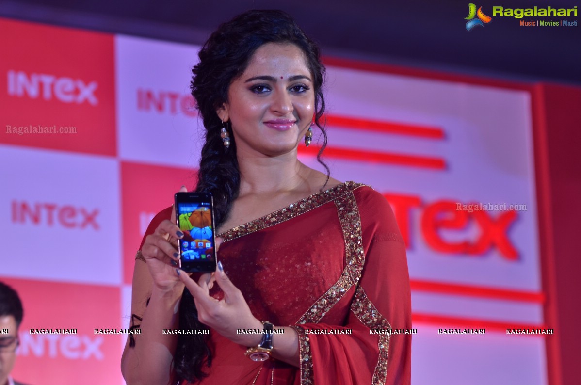 Anushka Shetty launches Intex Aqua Style Pro at Taj Krishna, Hyderabad