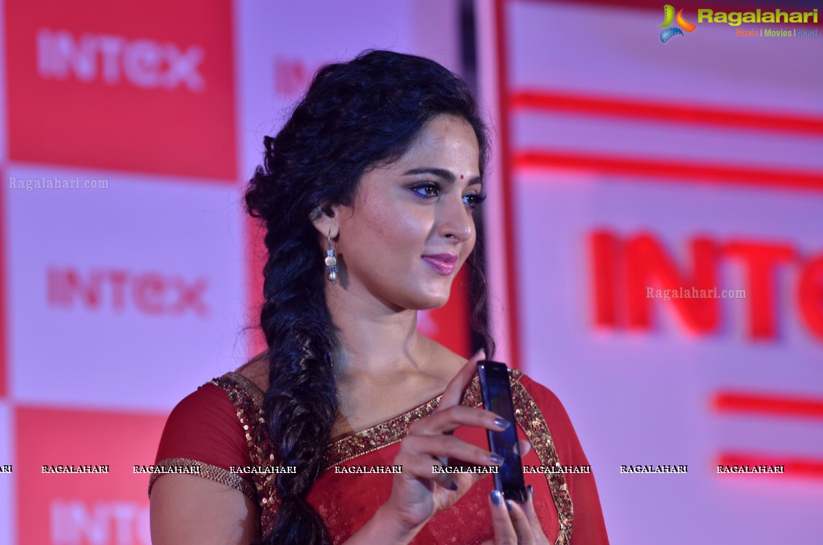 Anushka Shetty launches Intex Aqua Style Pro at Taj Krishna, Hyderabad