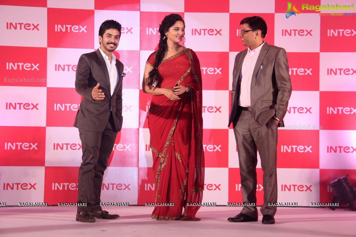 Anushka Shetty launches Intex Aqua Style Pro at Taj Krishna, Hyderabad