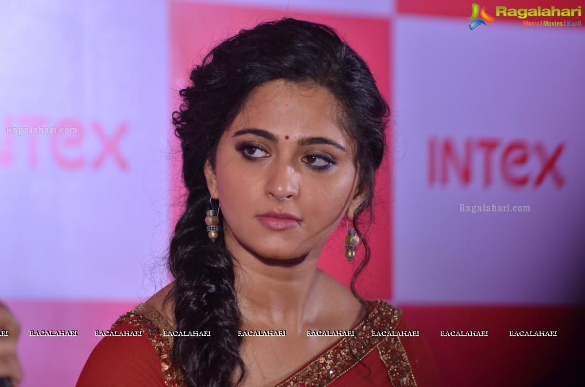 Anushka Shetty launches Intex Aqua Style Pro at Taj Krishna, Hyderabad