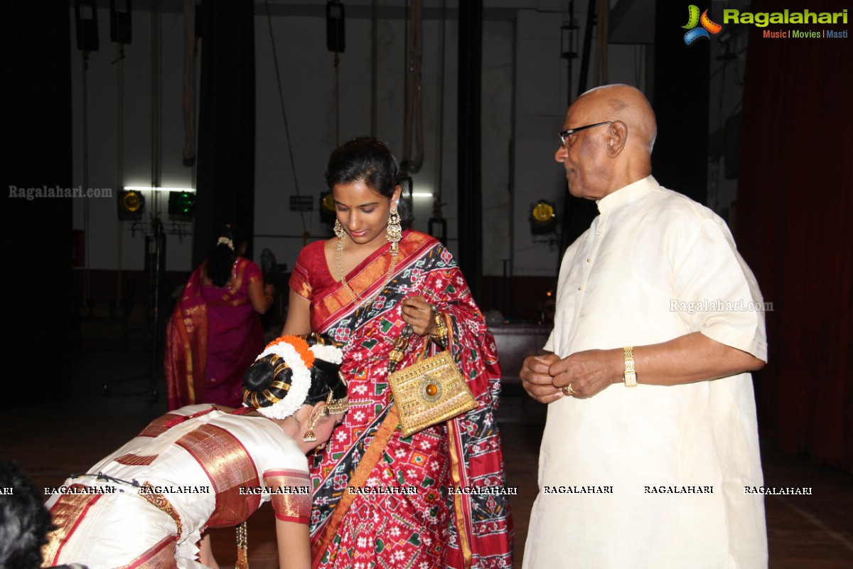 Kuchipudi Rangapravesam by Pranita Mantravadi at Ravindra Bharathi