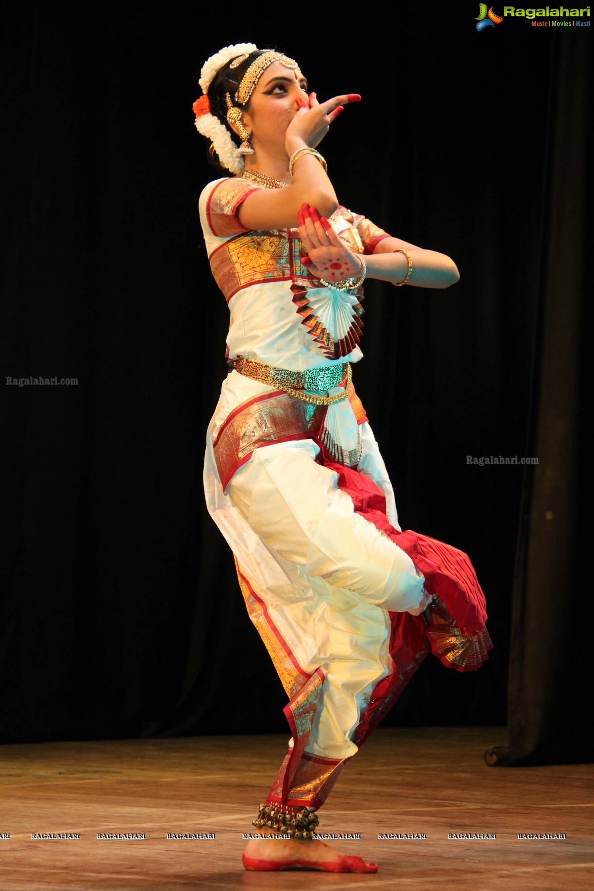 Kuchipudi Rangapravesam by Pranita Mantravadi at Ravindra Bharathi