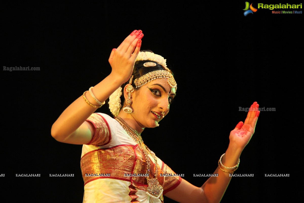 Kuchipudi Rangapravesam by Pranita Mantravadi at Ravindra Bharathi