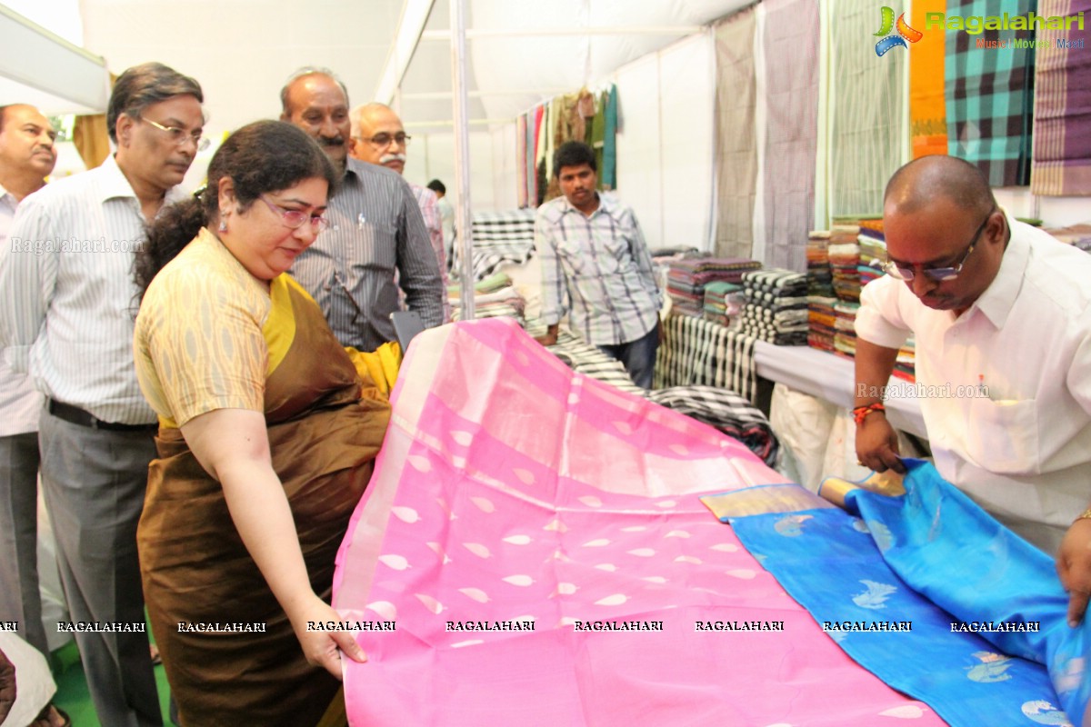 Lepakshi Handicrafts and Handlooms Exhibition (August 2014), Hyderabad