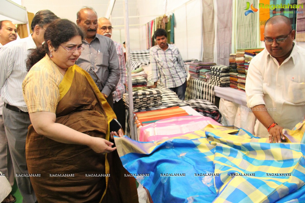 Lepakshi Handicrafts and Handlooms Exhibition (August 2014), Hyderabad