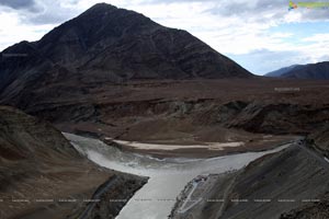 Magnetic Hill Leh