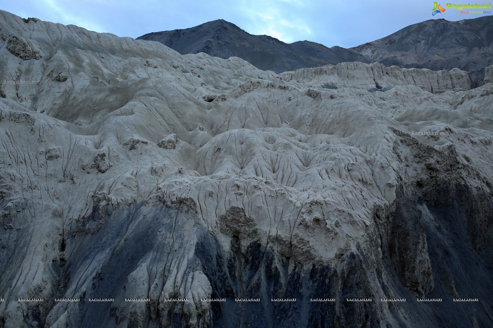 Moonland, Ladakh High Definition Photos