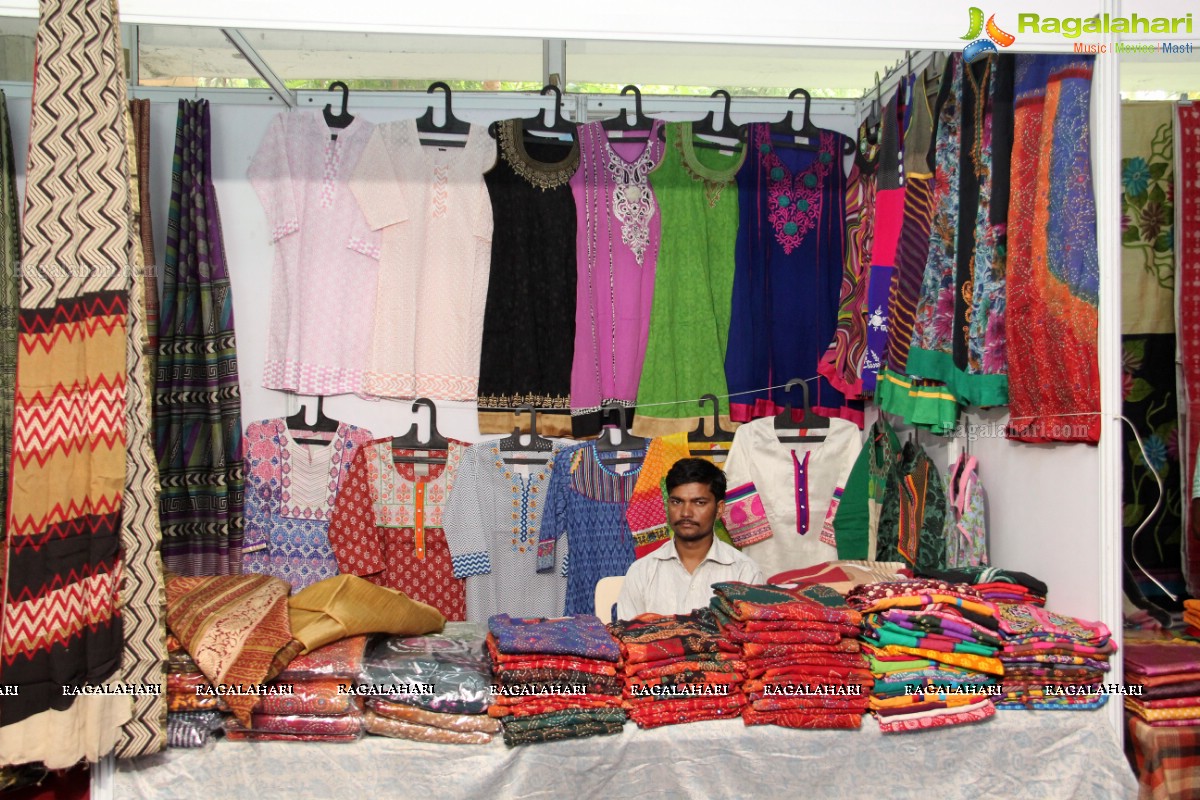 National Silk Expo 2014 at Sri Satya Sai Nigamagamam