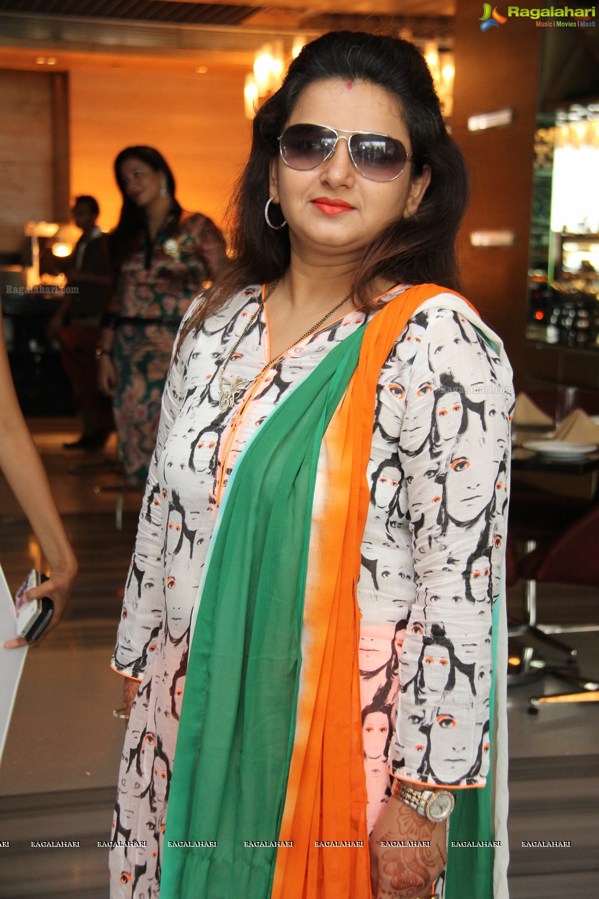 Go Swadeshi: Pink Ladies Club Pre-Independence Celebrations 2014