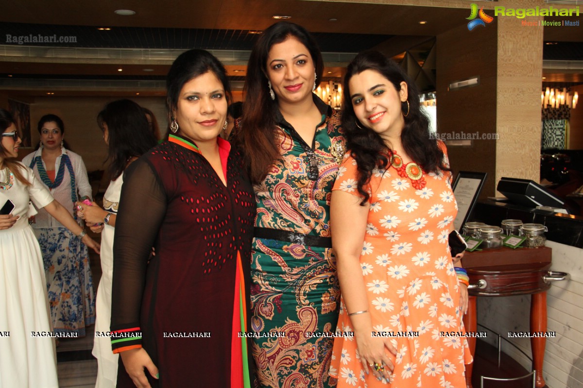 Go Swadeshi: Pink Ladies Club Pre-Independence Celebrations 2014