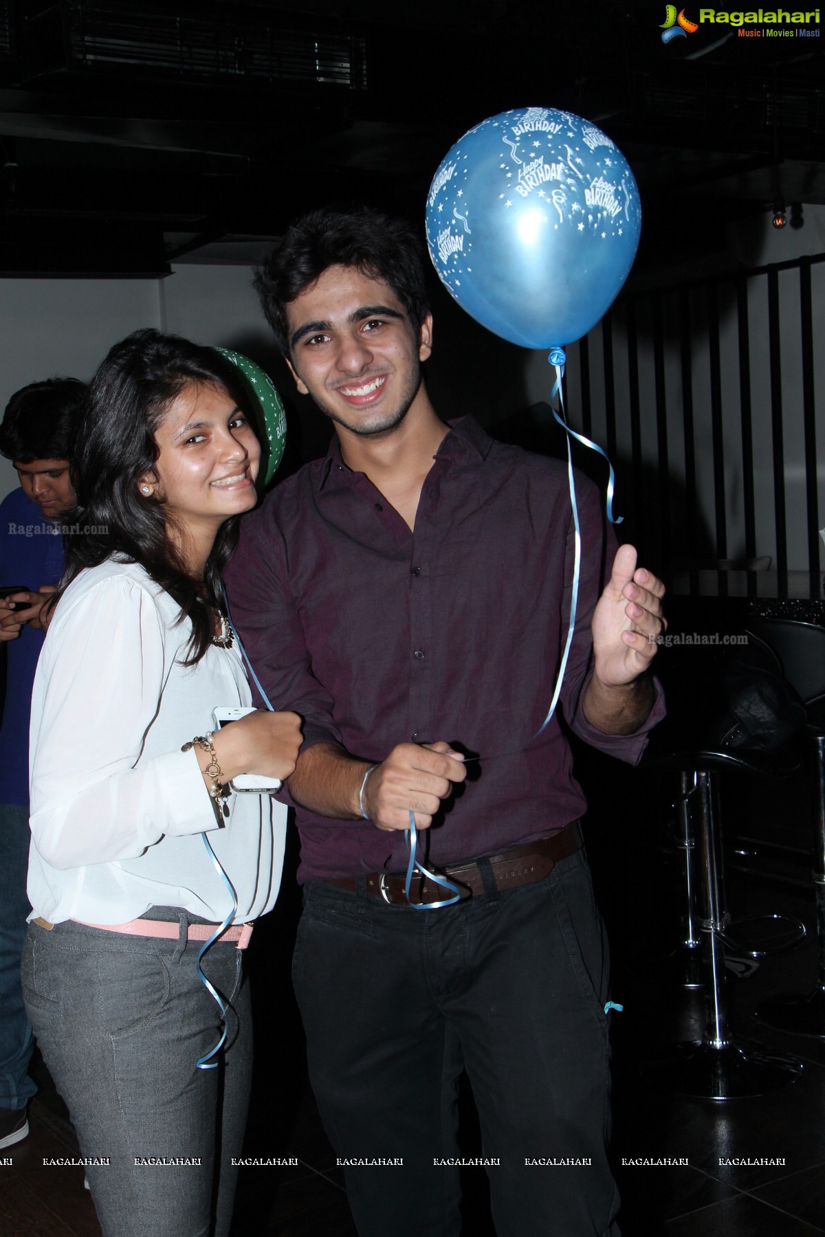 Prithviraj Ramrakhyani's Birthday Bash 2014 at Bottles and Chimney