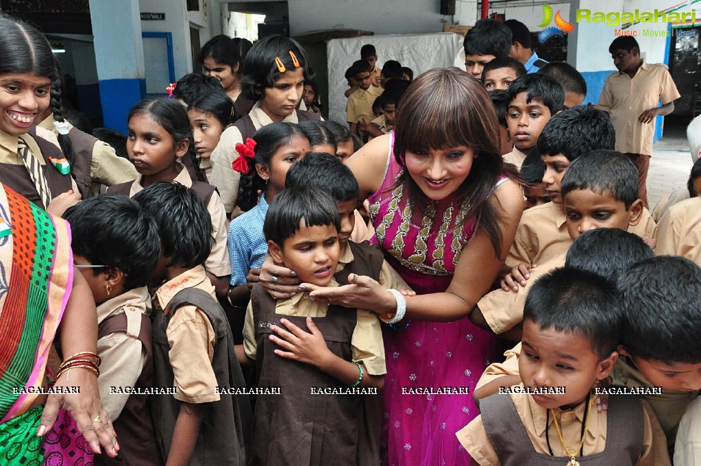 Ramya Sri Birthday Celebrations 2014 at Devnar Blind School